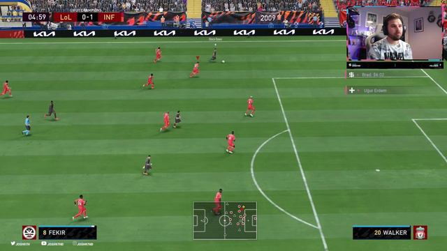 THE BEST ICON STRIKER IN FIFA 22? 90 BASE ICON RONALDO PLAYER REVIEW ULTIMATE TEAM R9 RONALDO