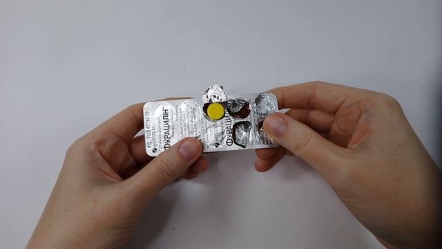 Потеют ноги и ладони. Быстрый способ избавиться от этой проблемы