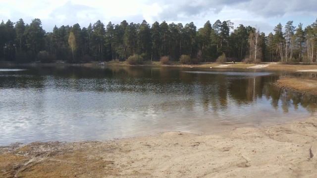 Водоем в парке сказка