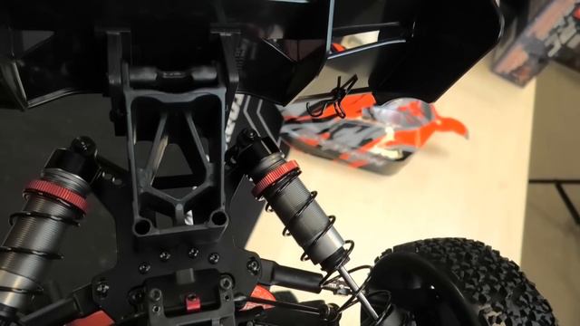 Weltpremiere: Corally Python XP 6S 1:8 Buggy [deutsch/ German]