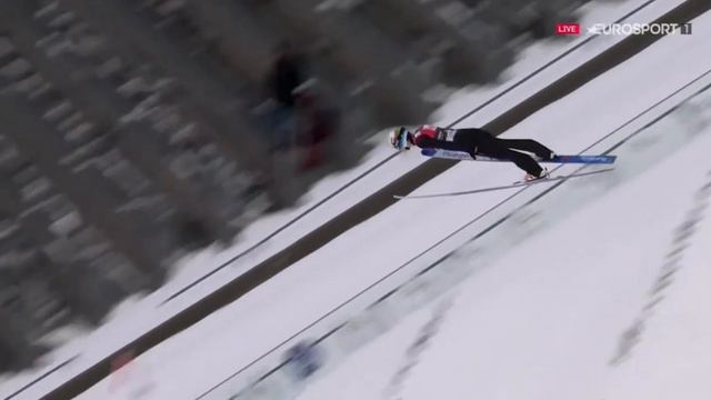 Marius Lindvik - 136m - Crash - Lillehammer 2019