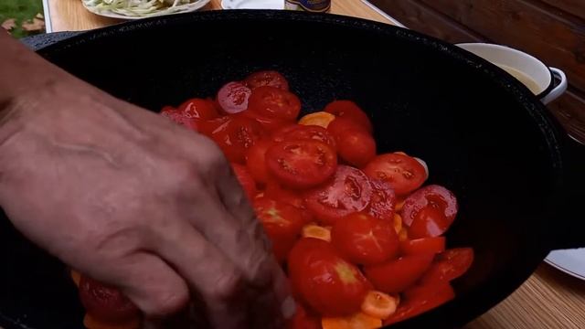 Готовим в казане на огне. Басма.