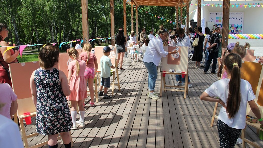 В Железногорске прошел фестиваль «Проклассика»  в рамках грантового конкурса «Арт-окно»
