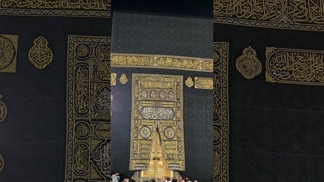Sura-Fatir_-_Krasivyy-stil-chteniya-Korana-Omar-Hisham-al-Arabi