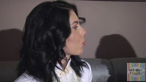 Новоселова Юлия(ART-DELO) интерьвью со стилистом, визажистом Ириной Учава