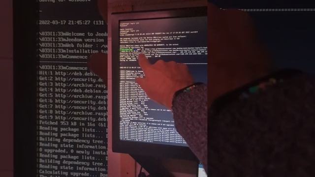 BREVE - Installation de Jeedom, début de la domotique sur Raspberry à bord du fourgon
