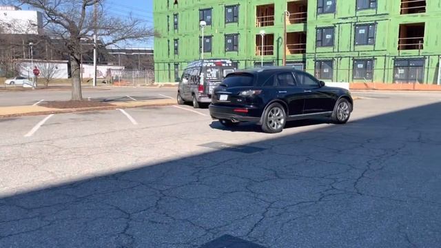 The Infiniti fx35 makes a quick stop @ the post office fx fx45 AWD SUV
