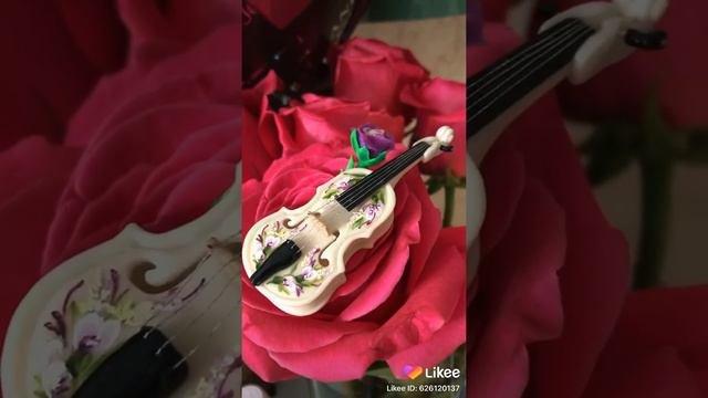 Брошь скрипка (авторская работа)