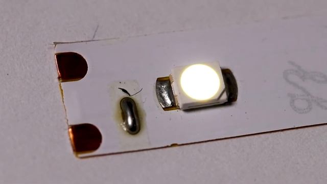 Changing the side lights to LEDs on a Nissan Leaf