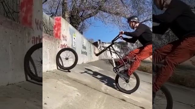Трюки на велике.