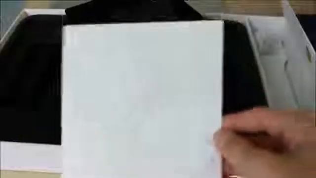 Macbook Air Unboxing 2011