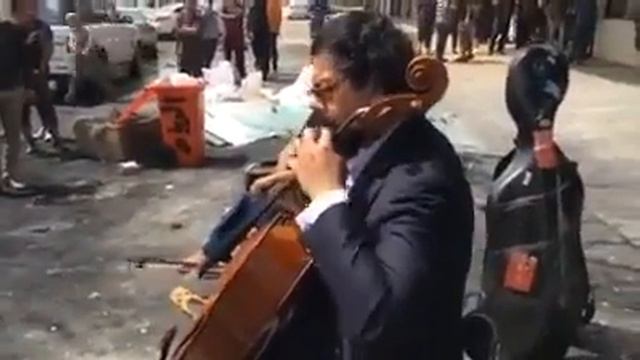 He Play music in the same place of car explosion in bagdad