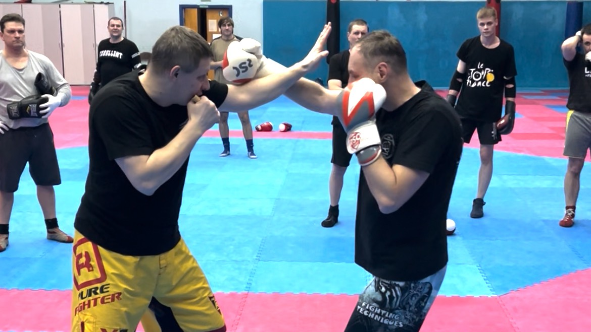 Kubotan. Применение подручных предметов для самозащиты/самообороны.