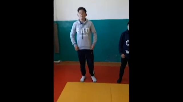 Упражнения кувырок вперед