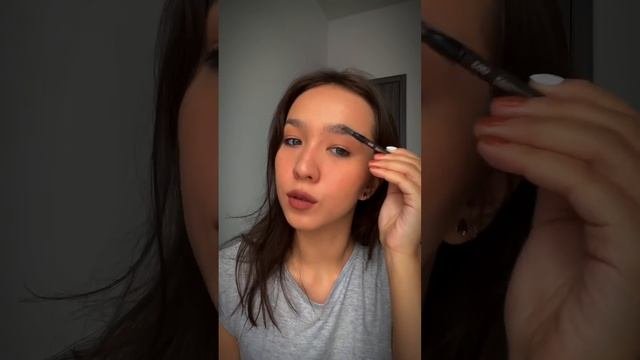 Лайфхак для укладки бровей гель лак Шварцкопф  Life hack for styling eyebrows gel from Schwarzkopf