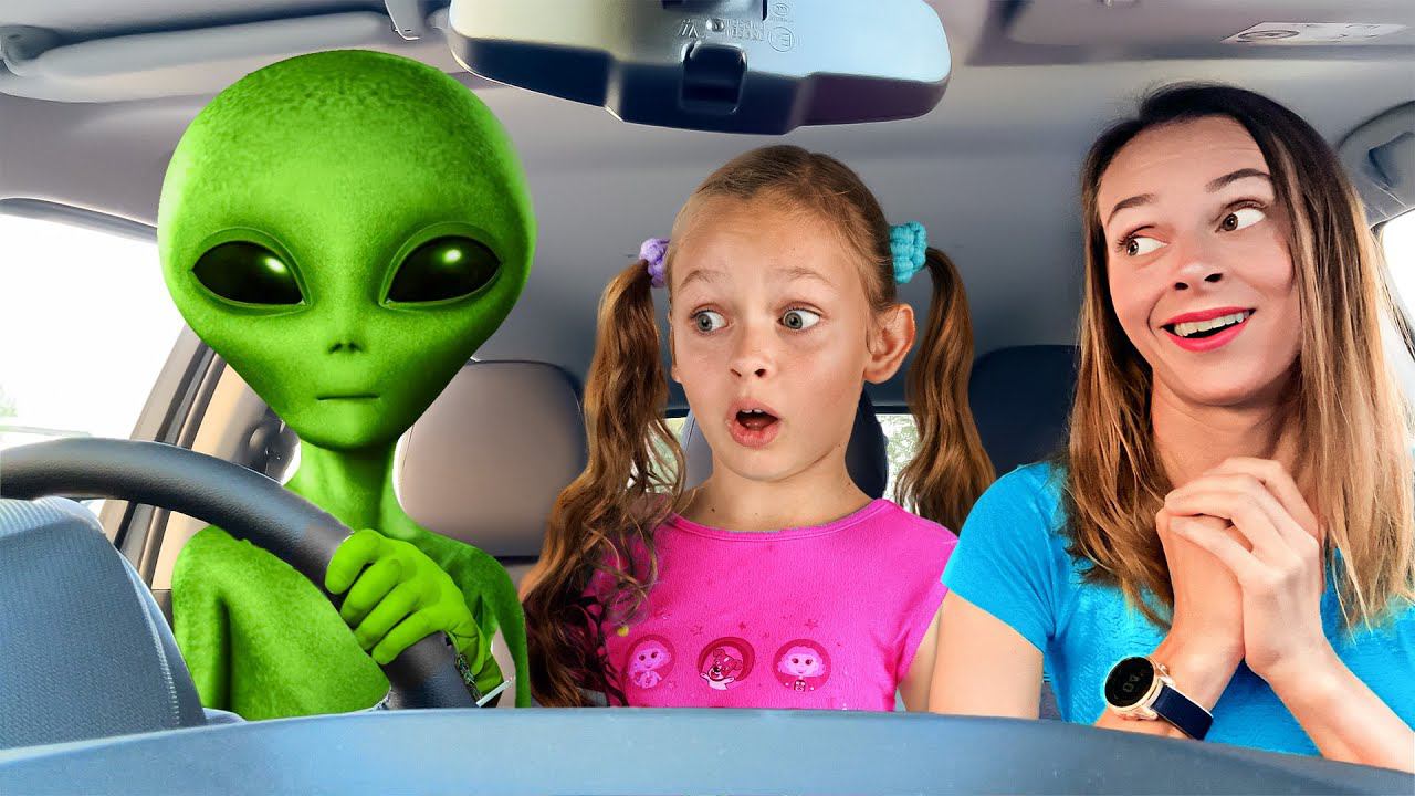 Funny video for Kids about Surprise in the Car