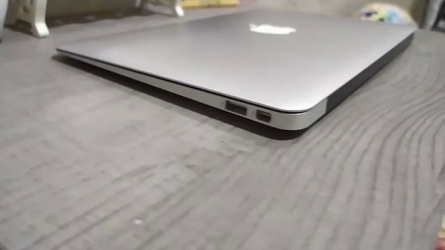 Macbook Air Early 2015 11" Tokped 20.03.21