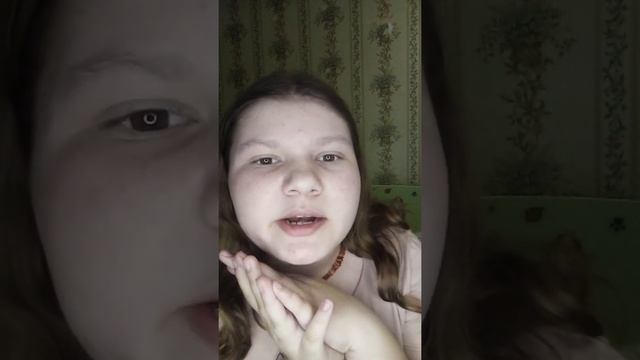 Обзор на мои чехлы с Джума. За 166 руб попсокет стоит 156руб.