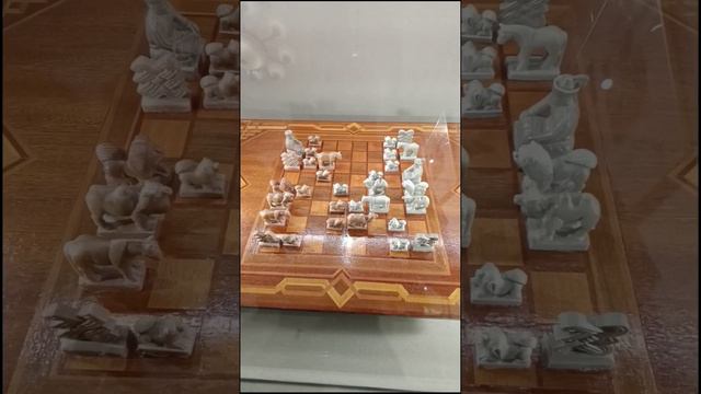 Уникальные шахматные наборы — подарки первым лицам государства