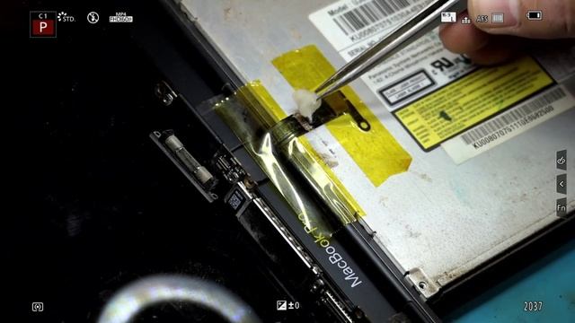 Macbook Pro 2019 back light flexgate cut cable - fix A2159