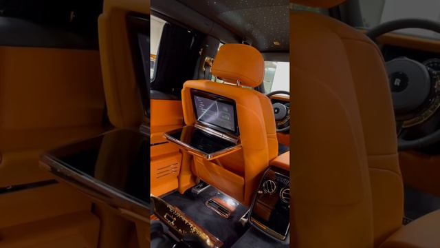 Golden Rolls-Royce Phantom ｜｜ Luxurious Interior #short #shorts
