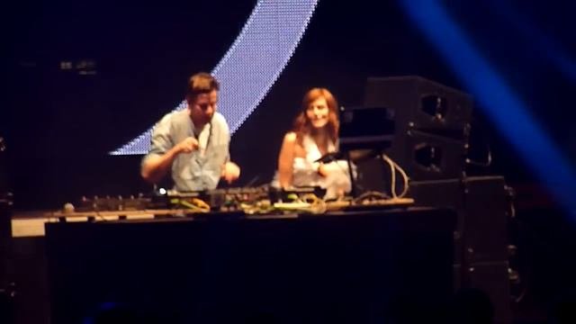 Oliver Koletzki  Fran Live  Fly BerMuDa 2011
