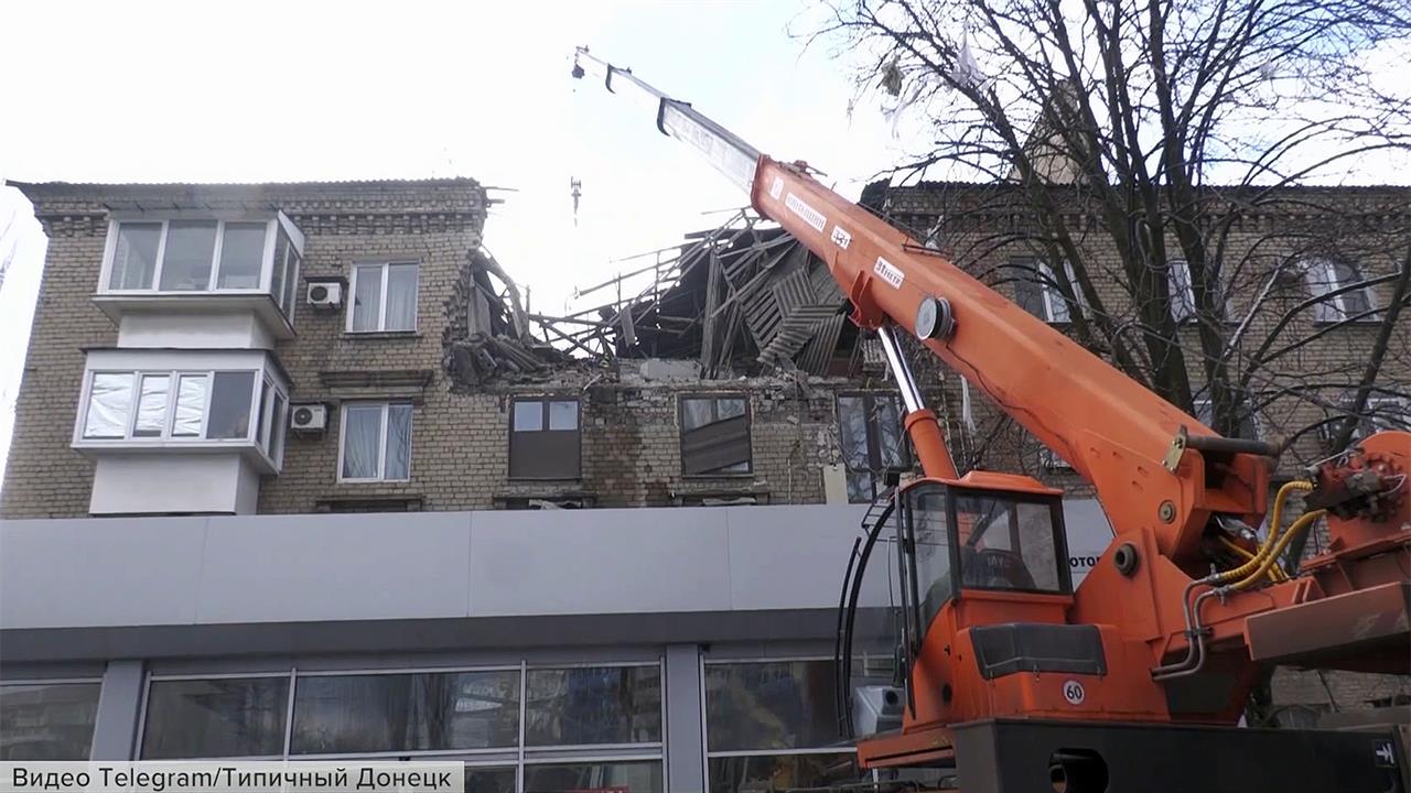 Украинские радикалы снова ударили по мирным кварталам Донбасса
