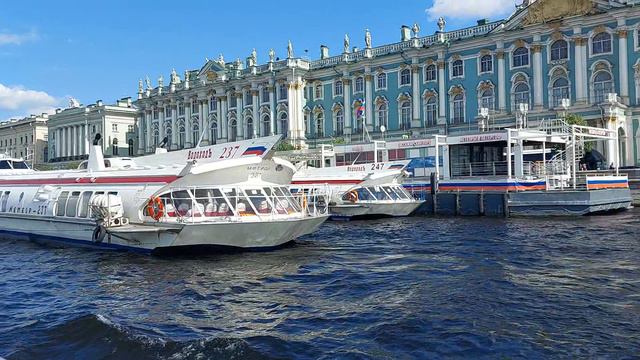 Санкт -Петербург 23.07.24 г.Речная прогулка.