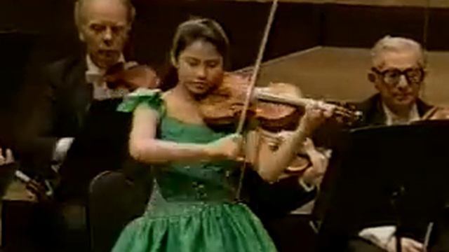Sarah Chang: Mendelssohn Violin Concerto Mvt.2