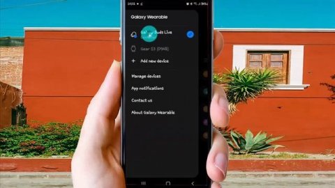 Samsung Galaxy Buds Live : How to Adjust Left or right sound balance