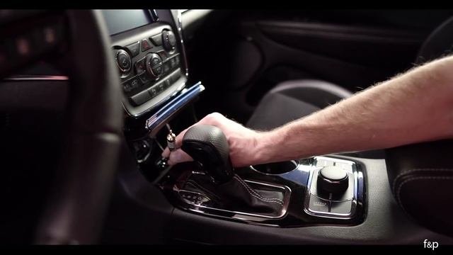 Звук в Jeep Grand Cherokeу SRT8 WK2. Музыкальнее!