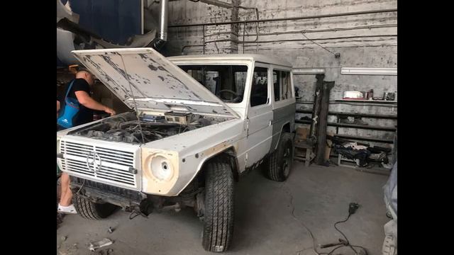 Restoration and transformation 1989 mercedes g class gelandewagen