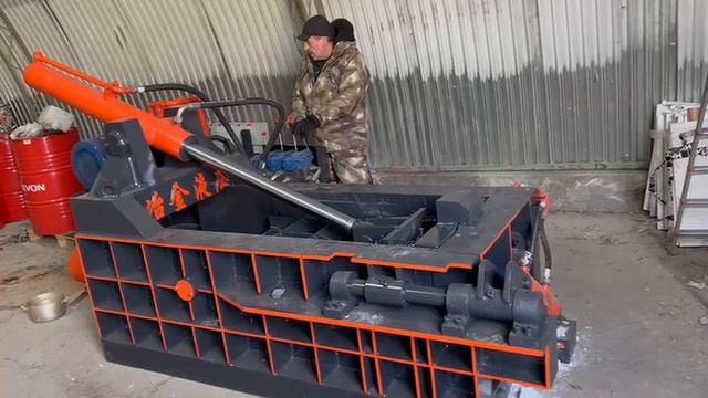 работа пакетировочного пресса Y81-125 при -30