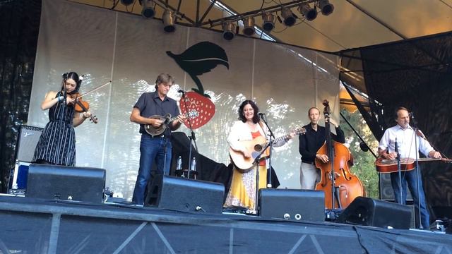 "My House" - Kathy Kallick Band