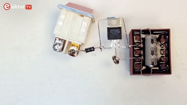 Build a Button Cell Inverter: 230 VAC from 1.5 VDC !