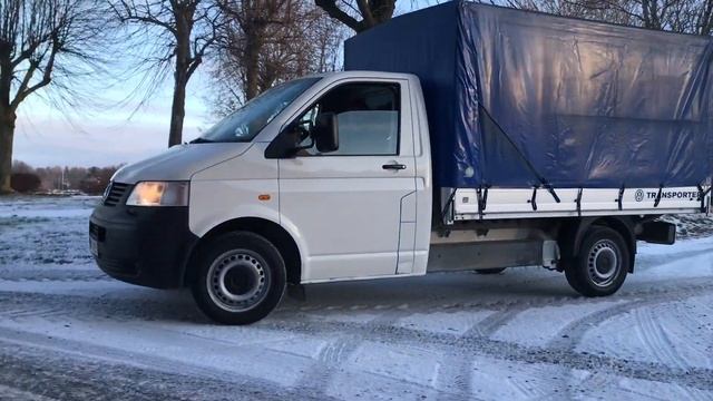 Köp Volkswagen Transporter 1,9 2006 på Klaravik