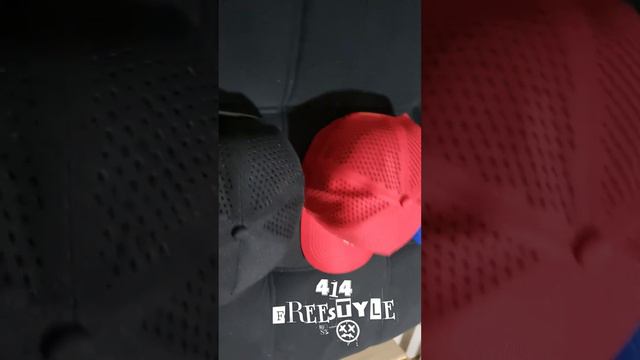 414 Freestyle - Bonés à Venda (Caps For Sale)