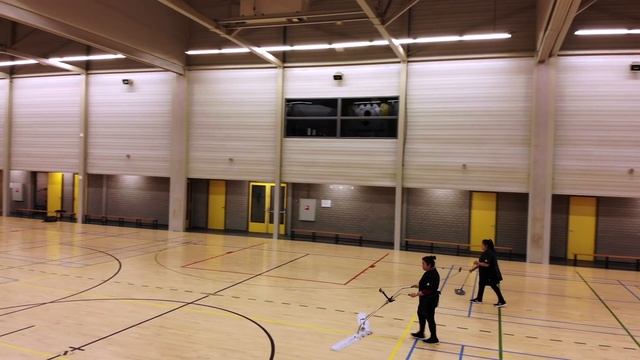 Succes Schoonmaak: Vloeronderhoud Sporthal Opperdam - Volendam