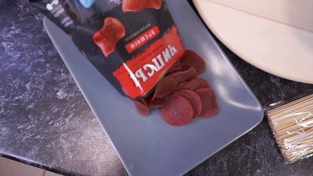 Как сделать букет из колбасы своими руками | Подарок мужчине на 23 Февраля