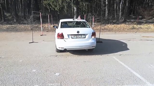 Как правильно парковаться передом