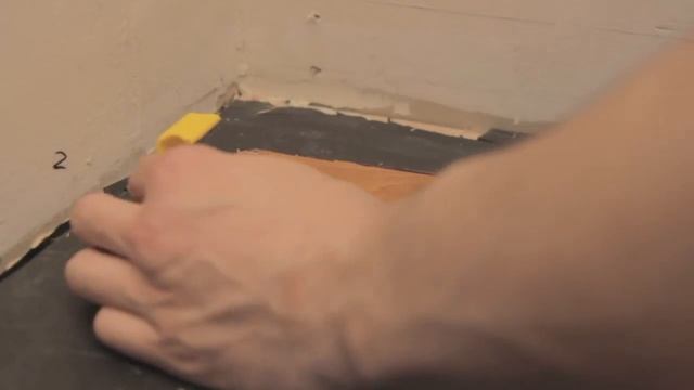 How to install laminate wood and vinyl plank flooring with Tfloor spacers