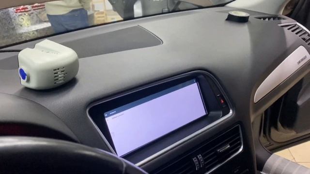 BGT-13813A-3 - видеорегистратор для Audi в штатное место, серый