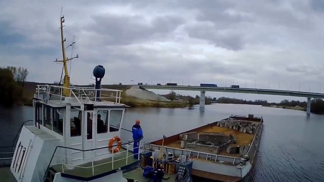 Буксир-толкач РТ-428 с баржей ВД-1264  Аэросъёмка