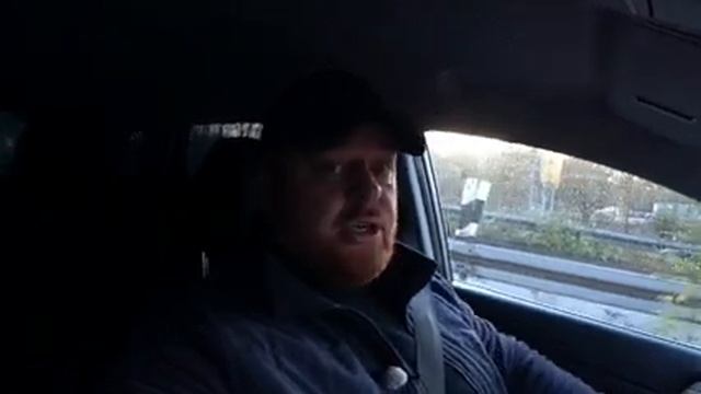 германия. работы нет сижу дома как домахозяйка.наловил рыбы. на третьеклашек натянули маски