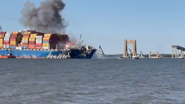 Подрыв обломков моста в Балтиморе для высвобождения контейнеровоза Dali