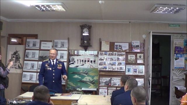 Встреча с солдатами в дни 80-летия освобождение Севастополя . Один из эпизодов .
