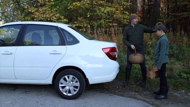 Купили LADA в Брайт Парке - можно и за грибами съездить