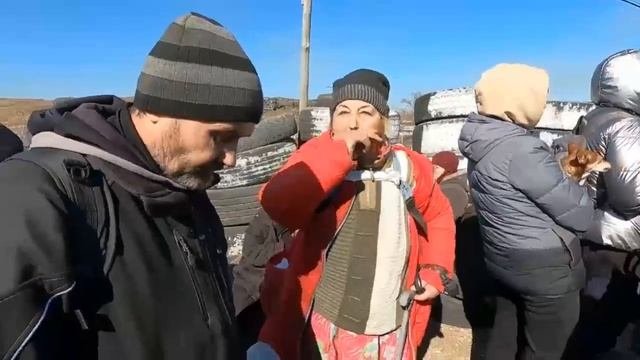 Спасшиеся из Мариуполя рассказывают правду