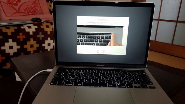 Macbook Pro 13 Unboxing 2020 Intel core i5 8gb 256GB
