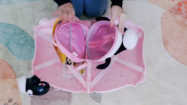 Shaun the Sheep® Kids Ride-On Suitcase (Pink Joy)